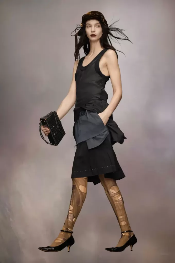 Anonymity of the lining dress