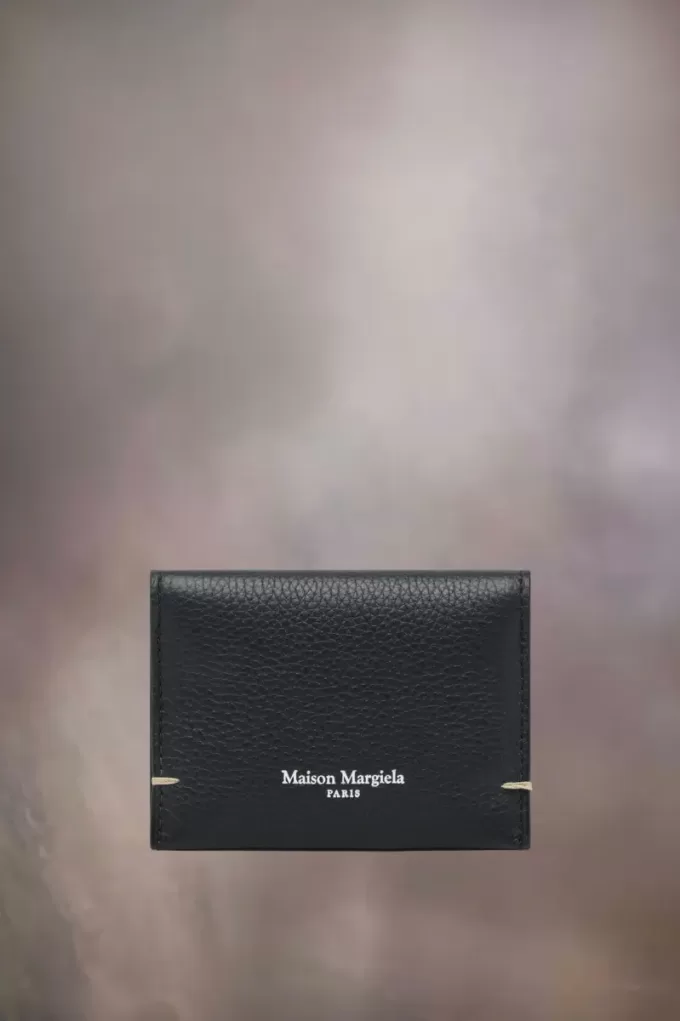 Dress-age cardholder