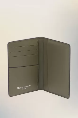 Four stitches cardholder