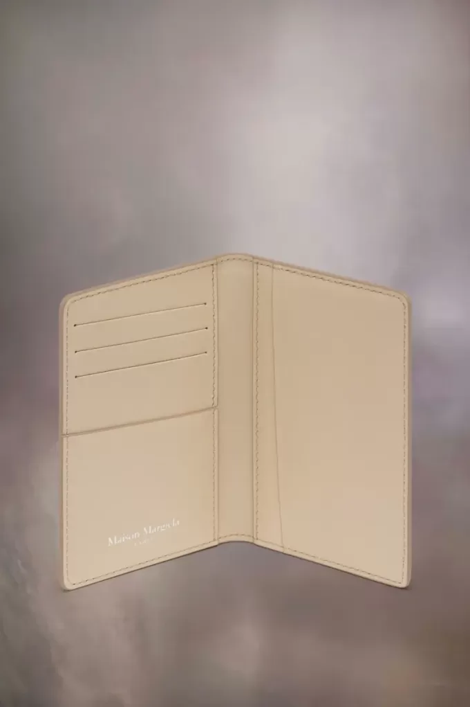 Four stitches cardholder Four stitches cardholder