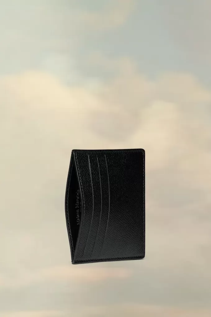 Four stitches cardholder