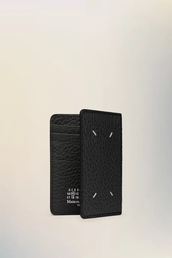 Four stitches cardholder