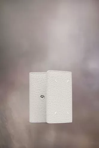 Four stitches wallet