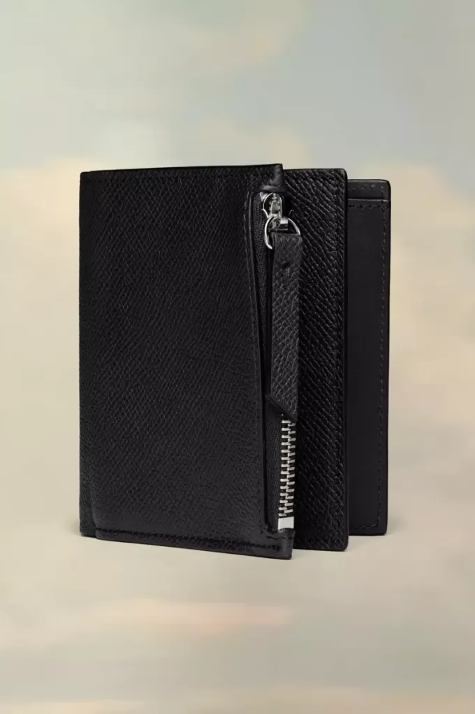 Four stitches wallet