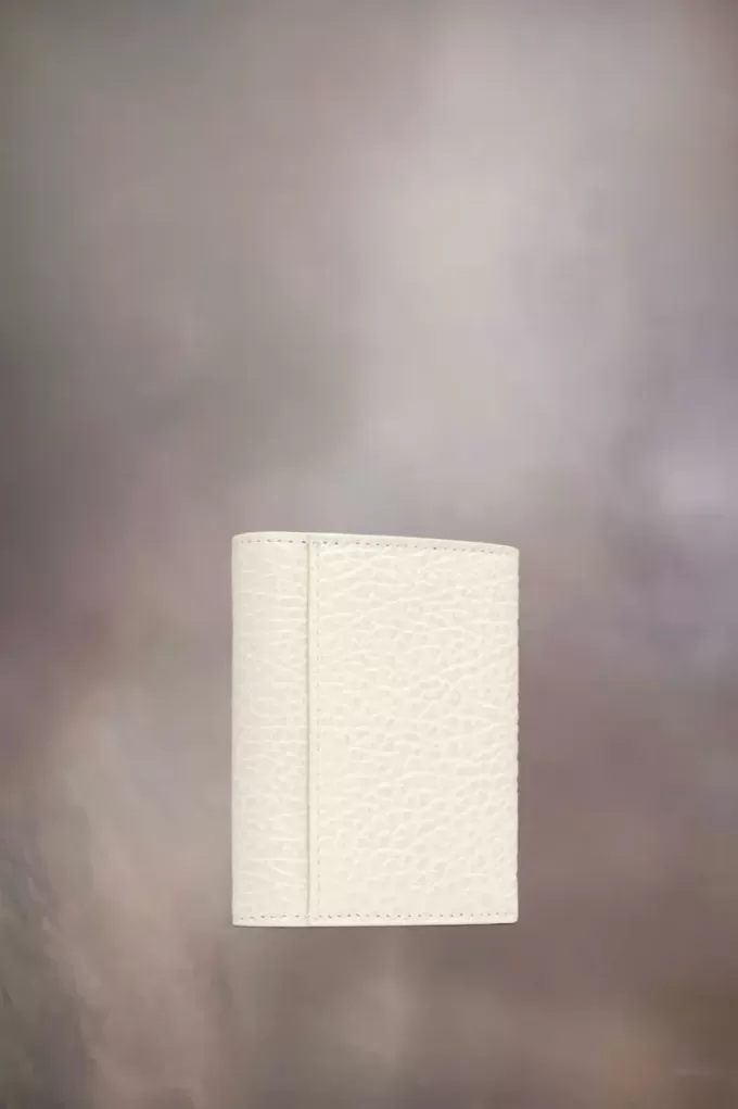 Four stitches wallet