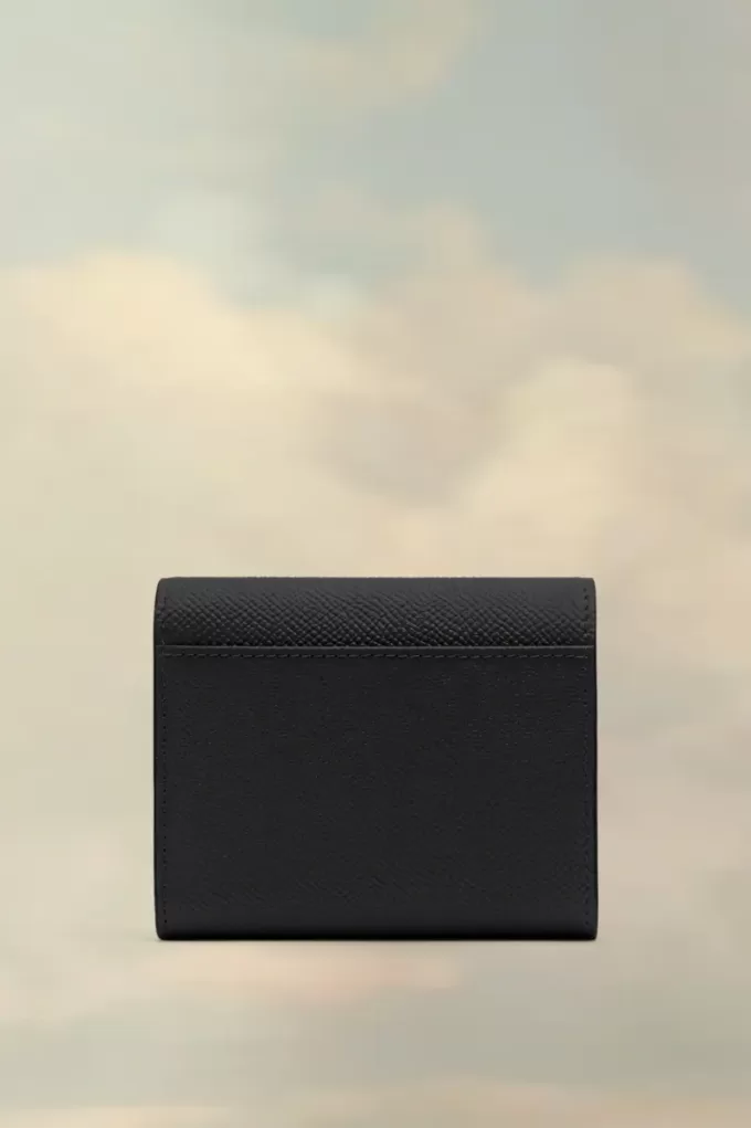 Four stitches wallet