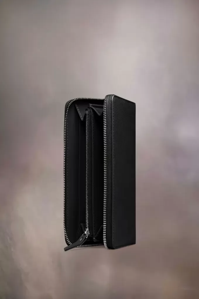 Four stitches zip-around wallet