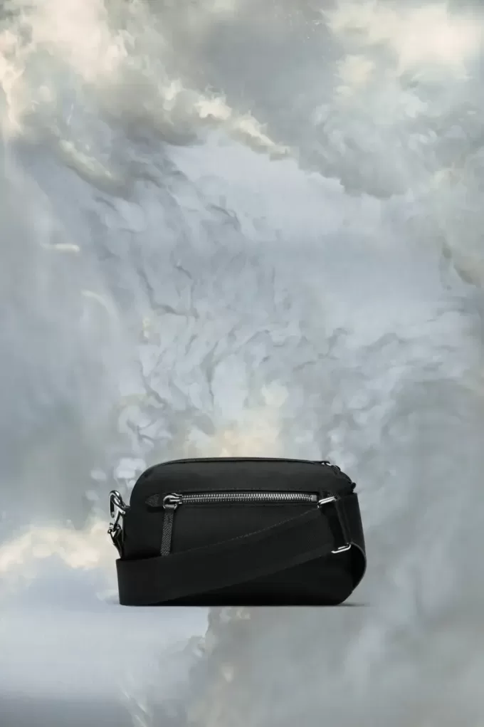 Glam Slam sport body bag