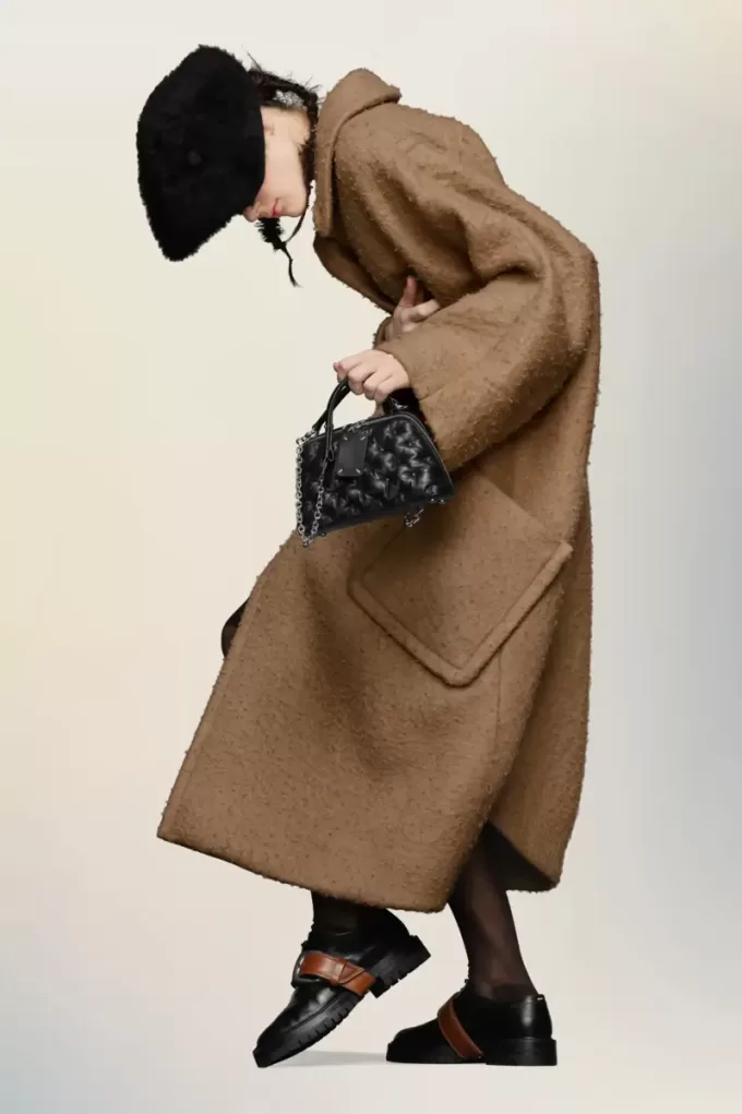 Glam Slam Trapezoid Bag