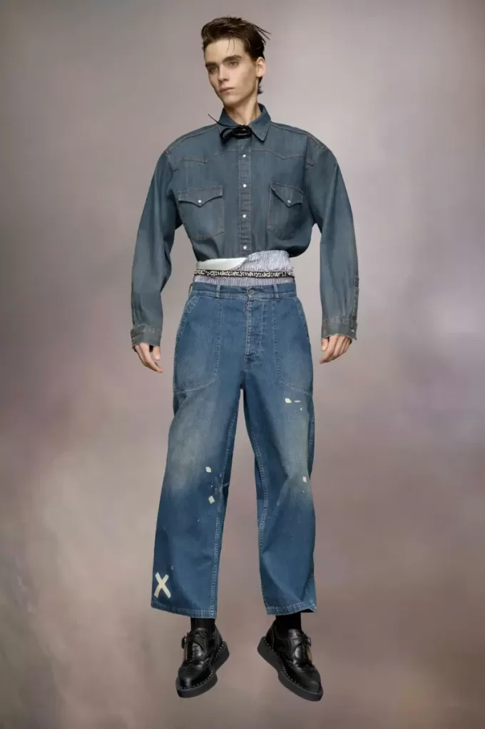 Maison Margiela Distressed jeans