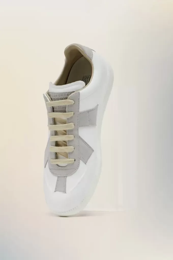 Maison Margiela Replica Glow