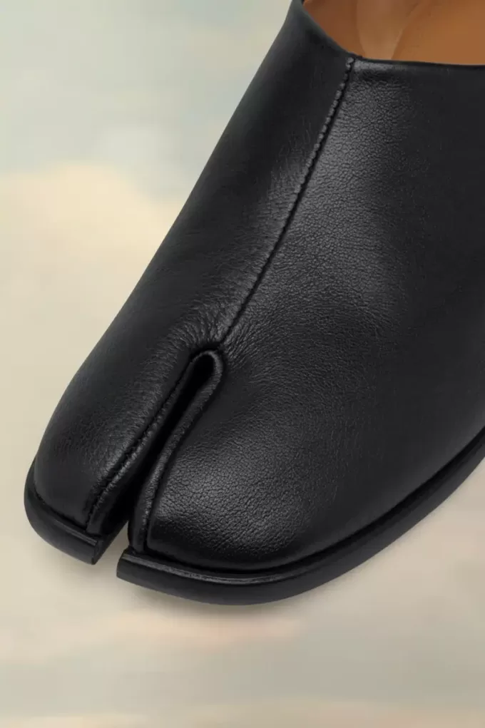 Maison Margiela Tabi babouches