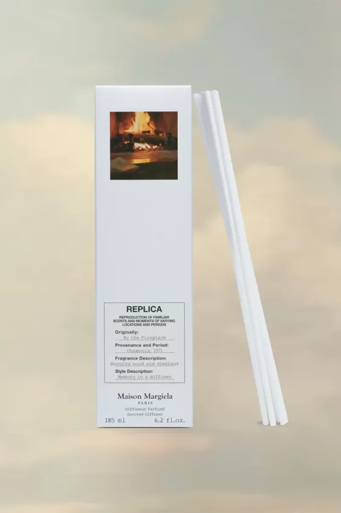 Replica By the Fireplace scented diffuser Replica By the Fireplace scented diffuser
