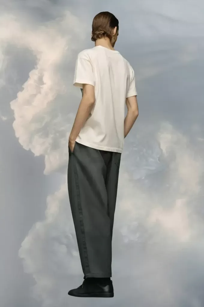 Reverse logo T-shirt