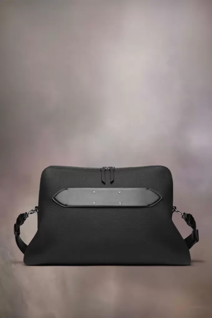 Soft 5AC on-body bag