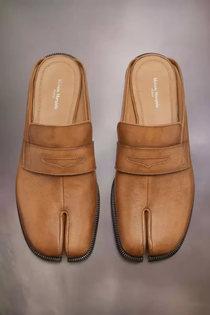 Tabi City loafer mules