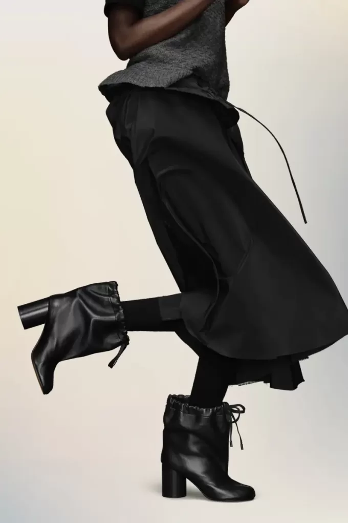 Tabi Drawstring Ankle Boots