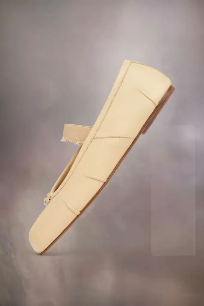 Tabi elastic band ballerina