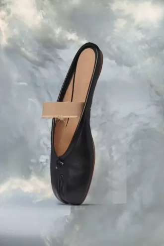 Tabi elastic band mule