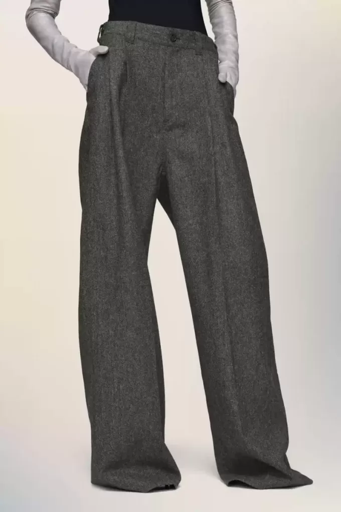 Wide-leg wool trousers